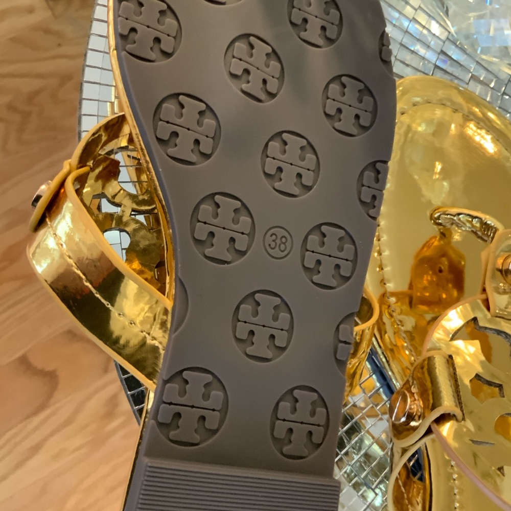 Tory Burch Metallic Gold Miller Thong Sandals gorgeous - Picture 2 of 3